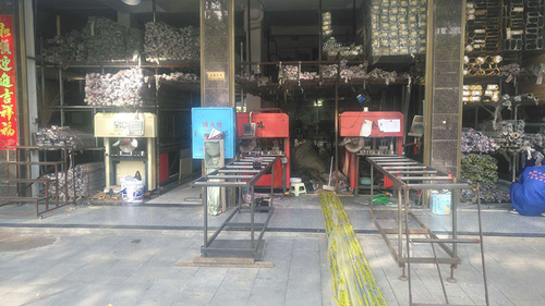Dernières solutions de l'entreprise Cas de client: machine de perforation CNC en acier inoxydable à Yueyang, Hunan