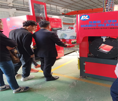 Latest company Solutions about Mingzhou Intelligent verwelkomt een nieuwe klant met een laser buis snijmachine bestelling!