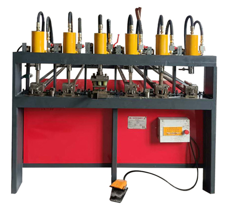 Machine de perforation semi-automatique à six stations en acier en forme de C