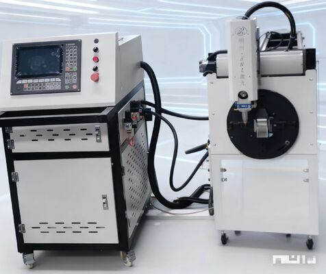 Un bon prix. Coupeuse de tubes laser CNC avec une plage de longueur de tuyau de 6250 mm ± 0,03 mm de précision et une puissance laser de 1500W à 3000W en ligne